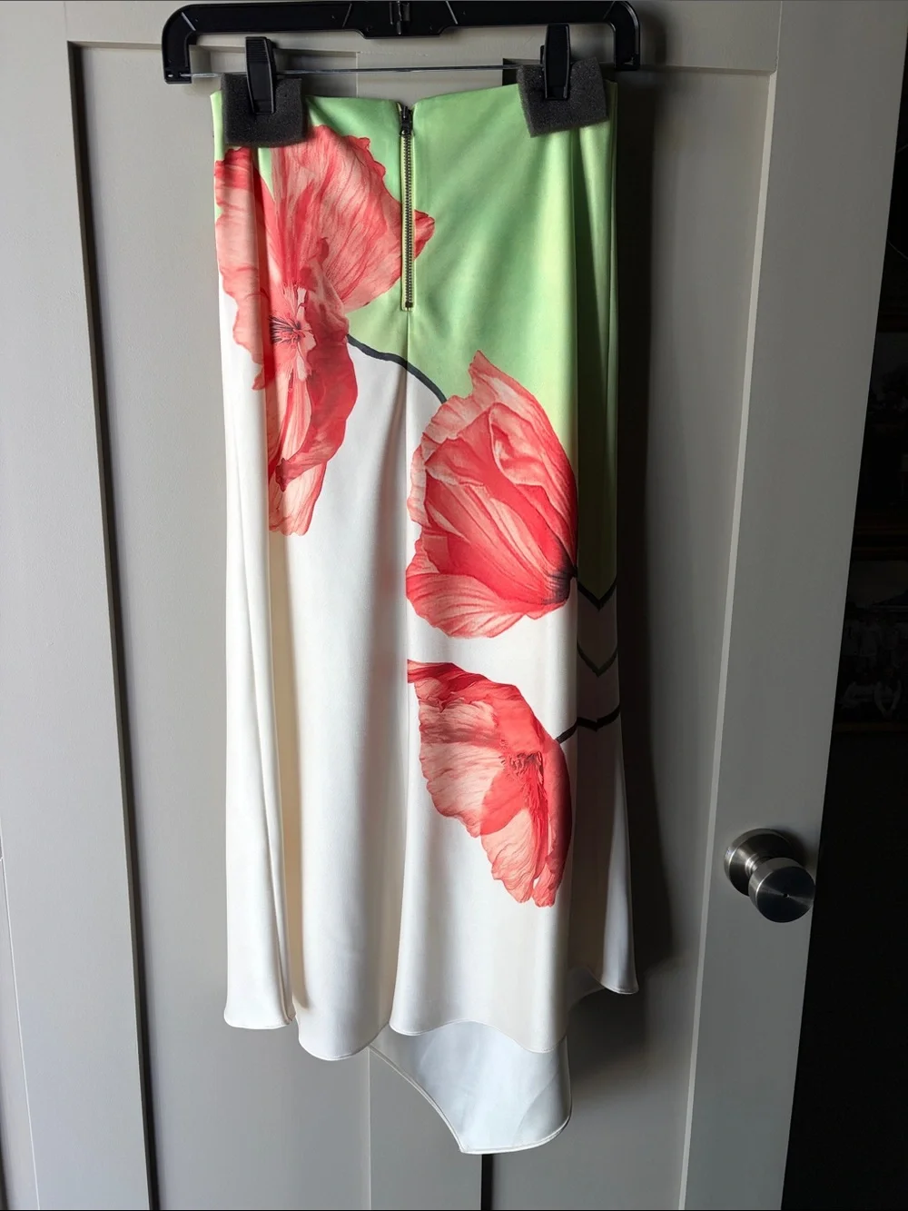 Alice & Olivia by Stacey Bendet Floral Asymmetric Midi Skirt